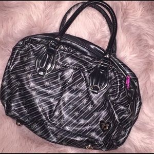 Skull Loungefly Purse